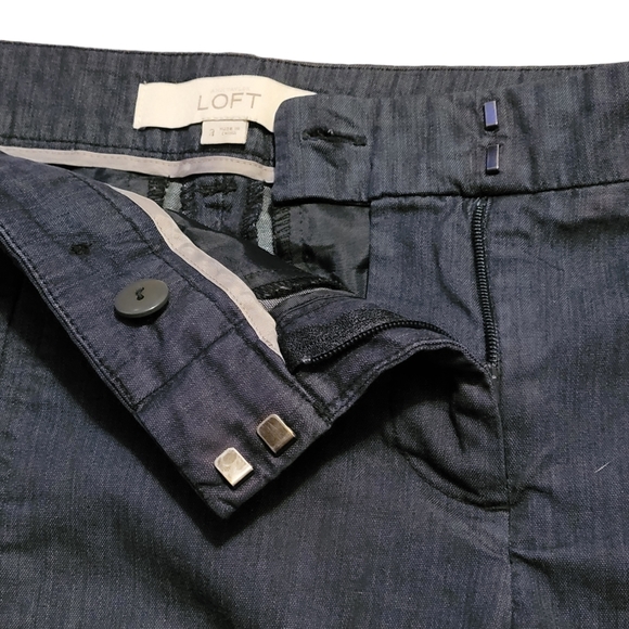 Ann Taylor LOFT Chambray Bermuda Shorts Sz 2 - Picture 2 of 6